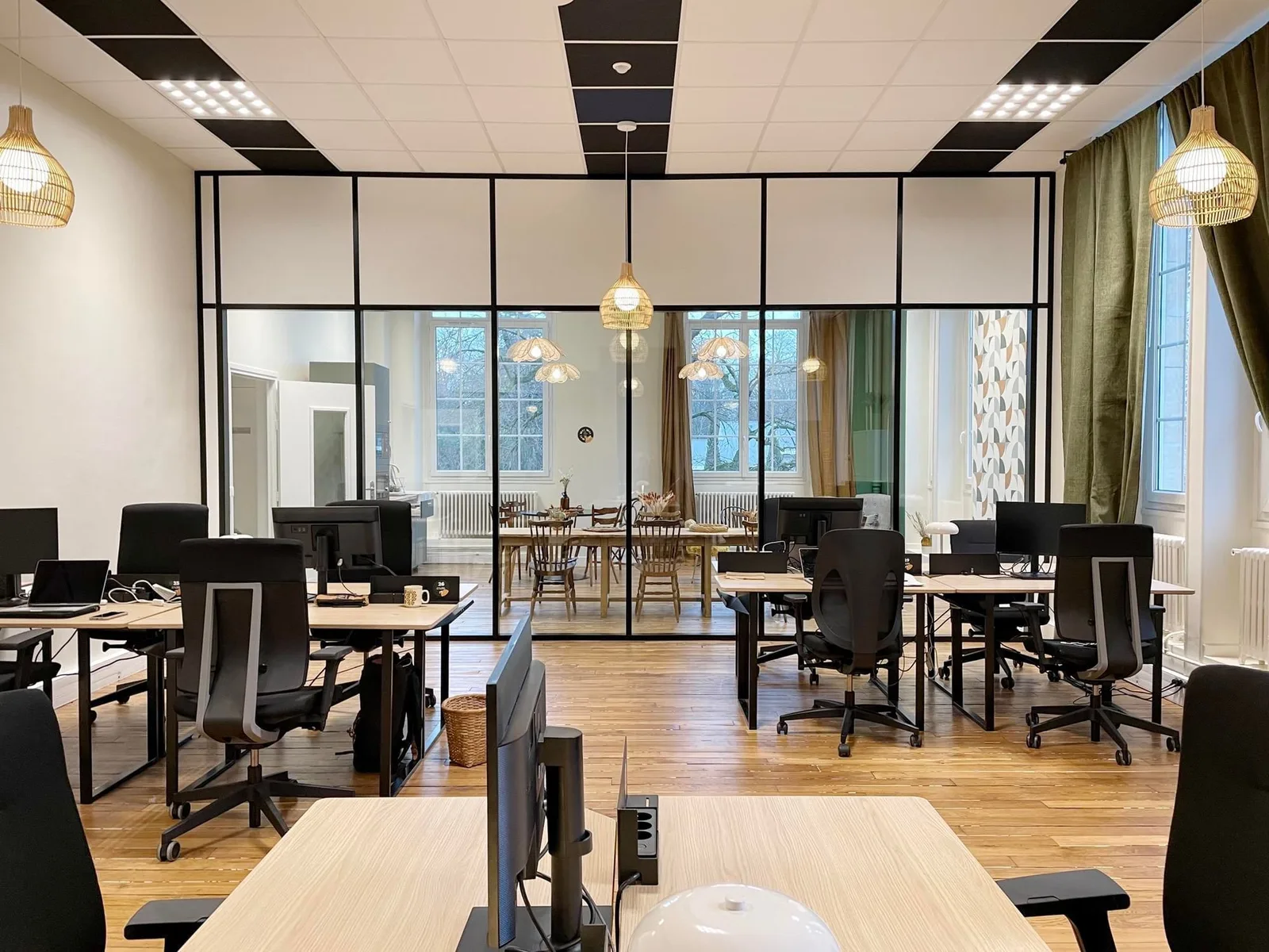 Rayon Antony, Open-plan office, Antony