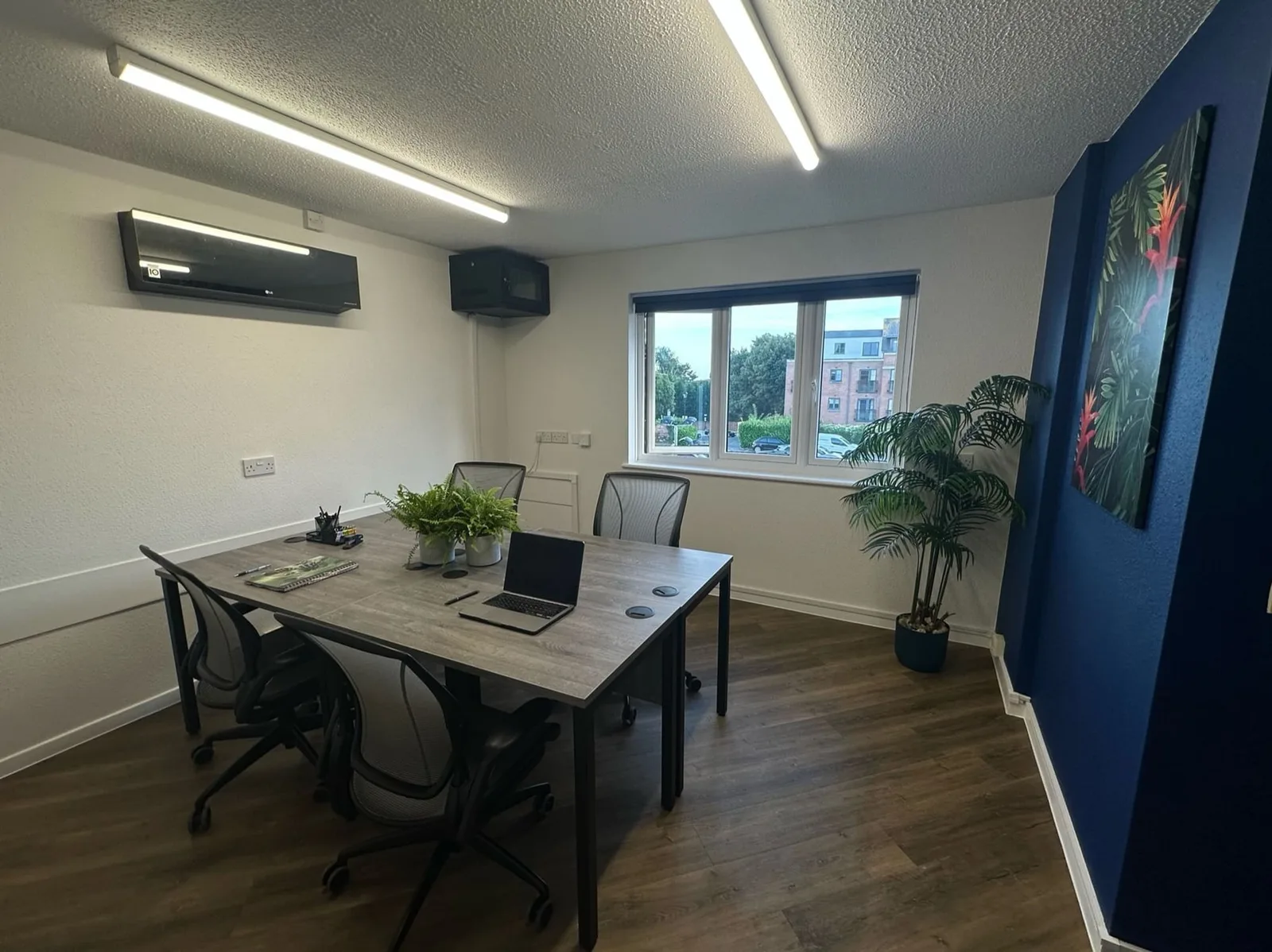 The Ready Office Company, Private office, 4 desks, Maldon