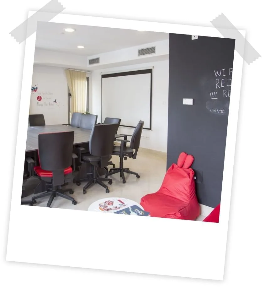 RedSpace, Meeting room for 8 people, Tunis