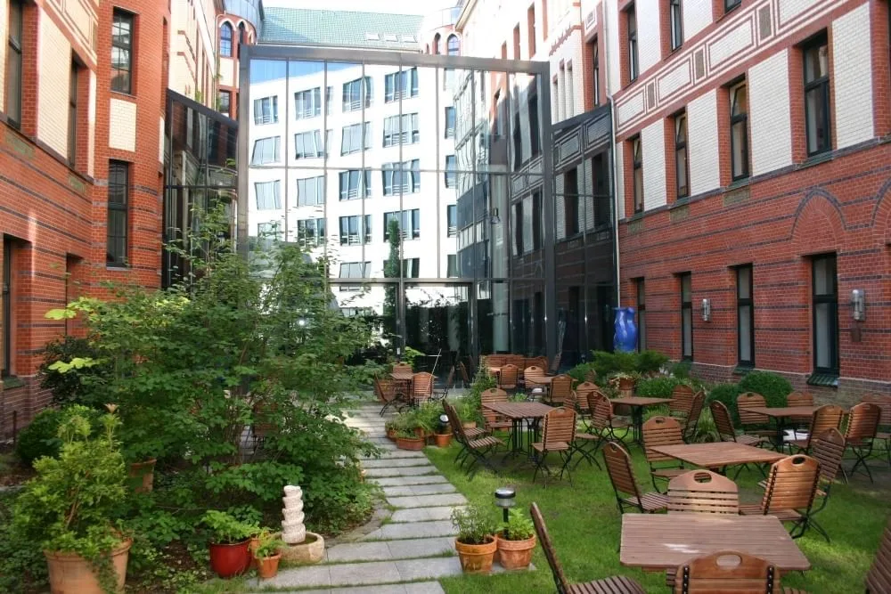 Reinhardtstraßen-Höfe, Terrace and outdoor space, Berlin