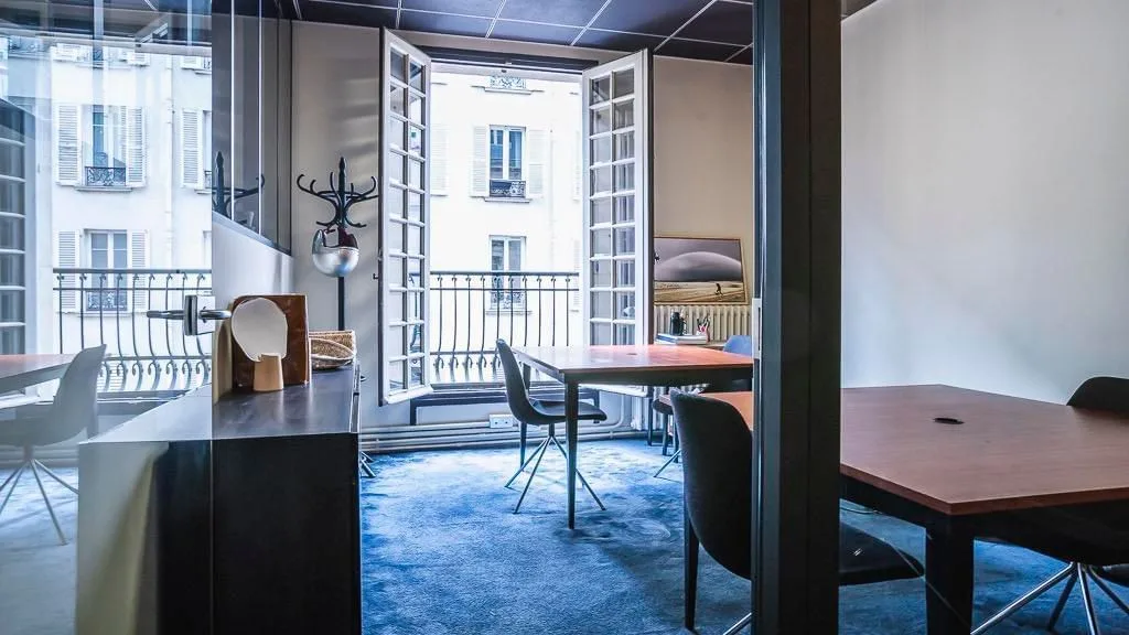 Remix Coworking Saint Lazare, Bureau privatif 4 postes, Paris 8e
