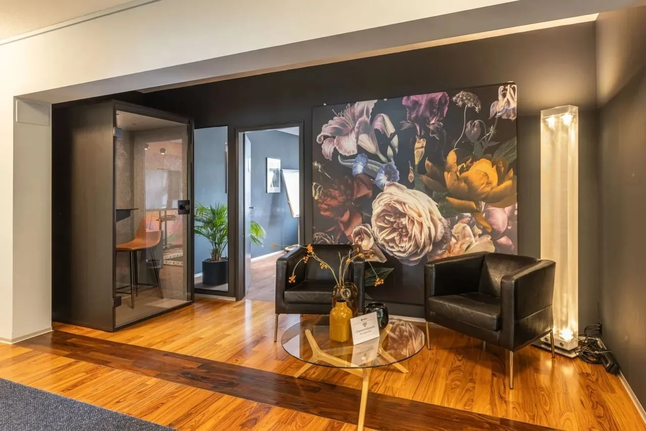 Resilient Studios, Lounge, Zurich