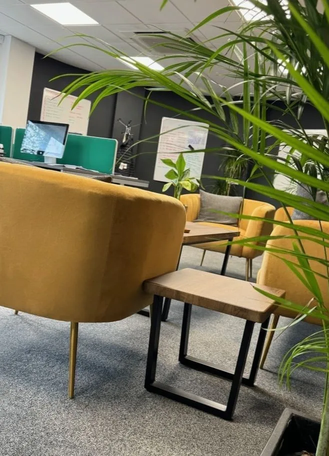 Retford Enterprise, Lounge, Retford