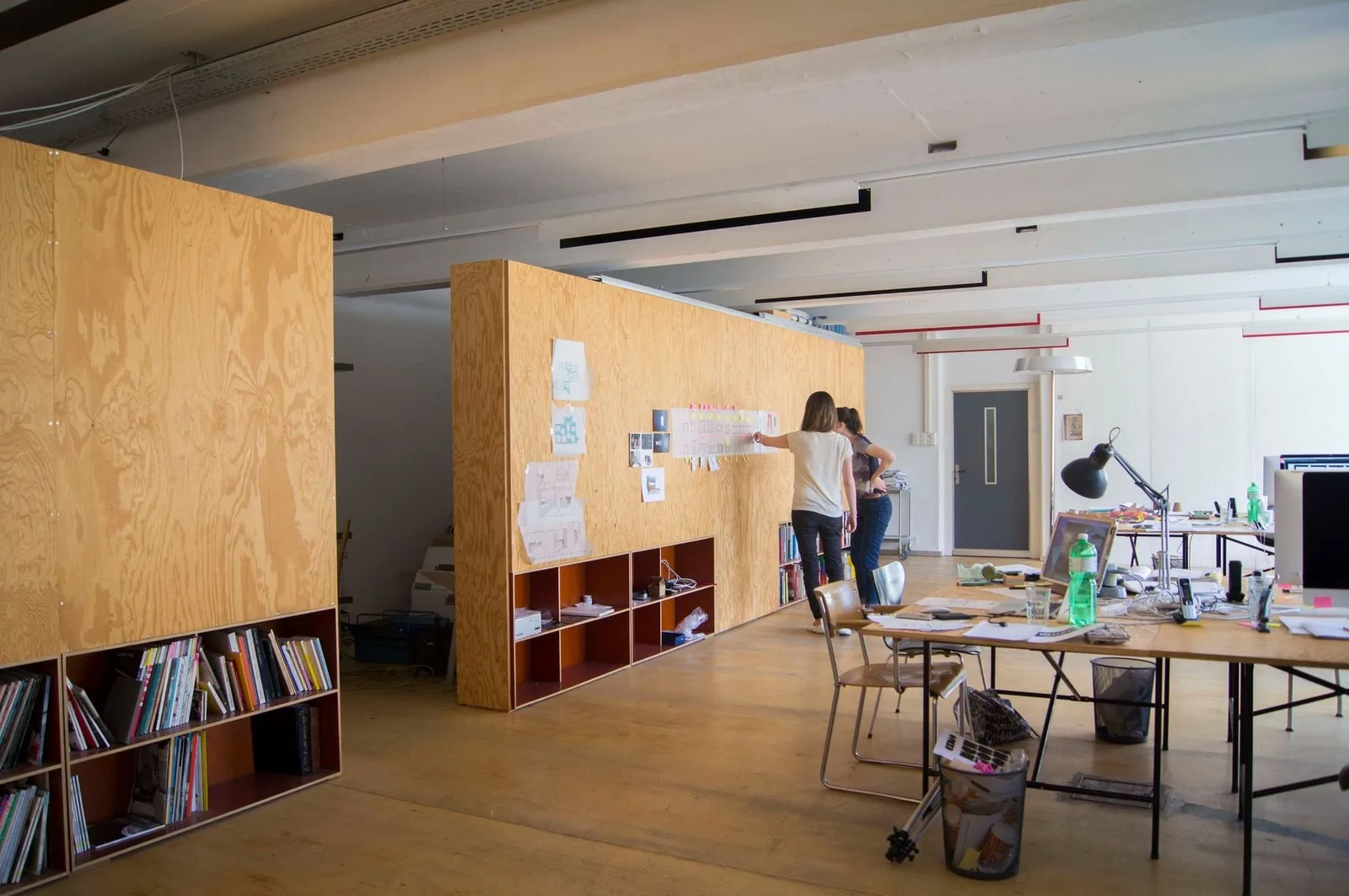 Rhizom Coworking, Open-plan office, Basel