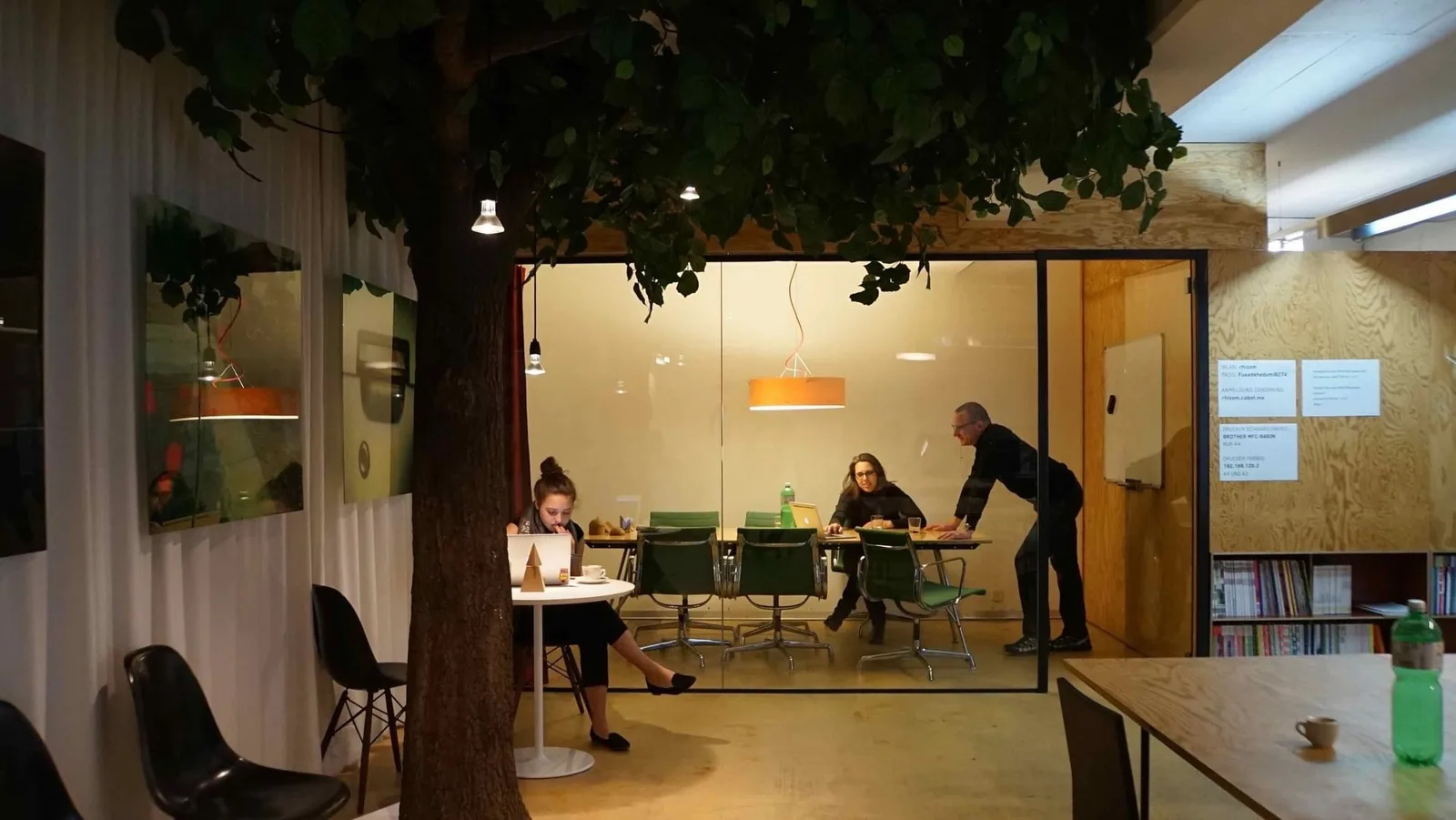 Rhizom Coworking, Meeting room for 6 people, Basel