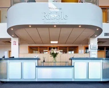 Ribble Court, Réception, Burnley