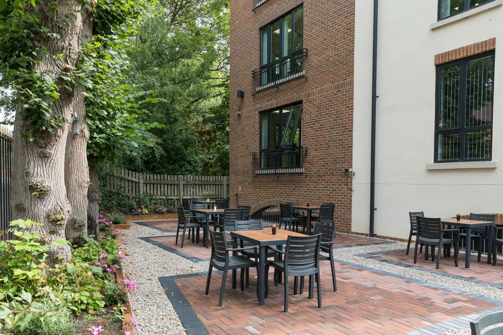 Riverbridge House Business Centre, Terrace and outdoor space, Leatherhead