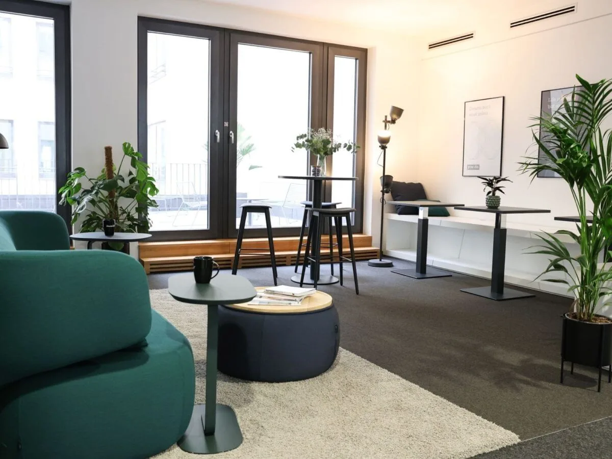 Rivvers Frankfurt Eastside, Lounge, Frankfurt am Main