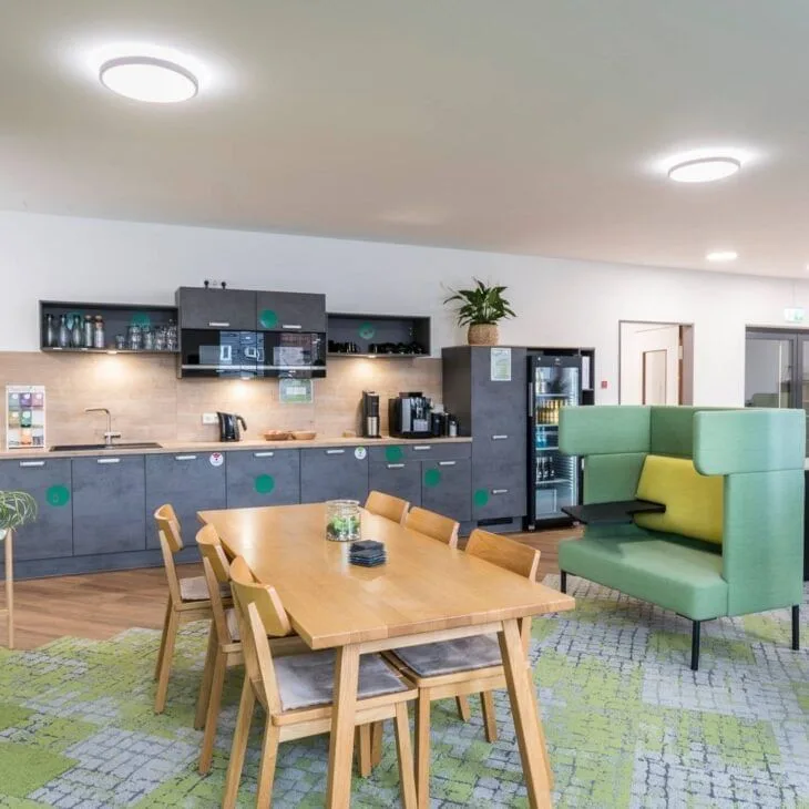 Rivvers Neuss Eastside, Kitchen, Neuss