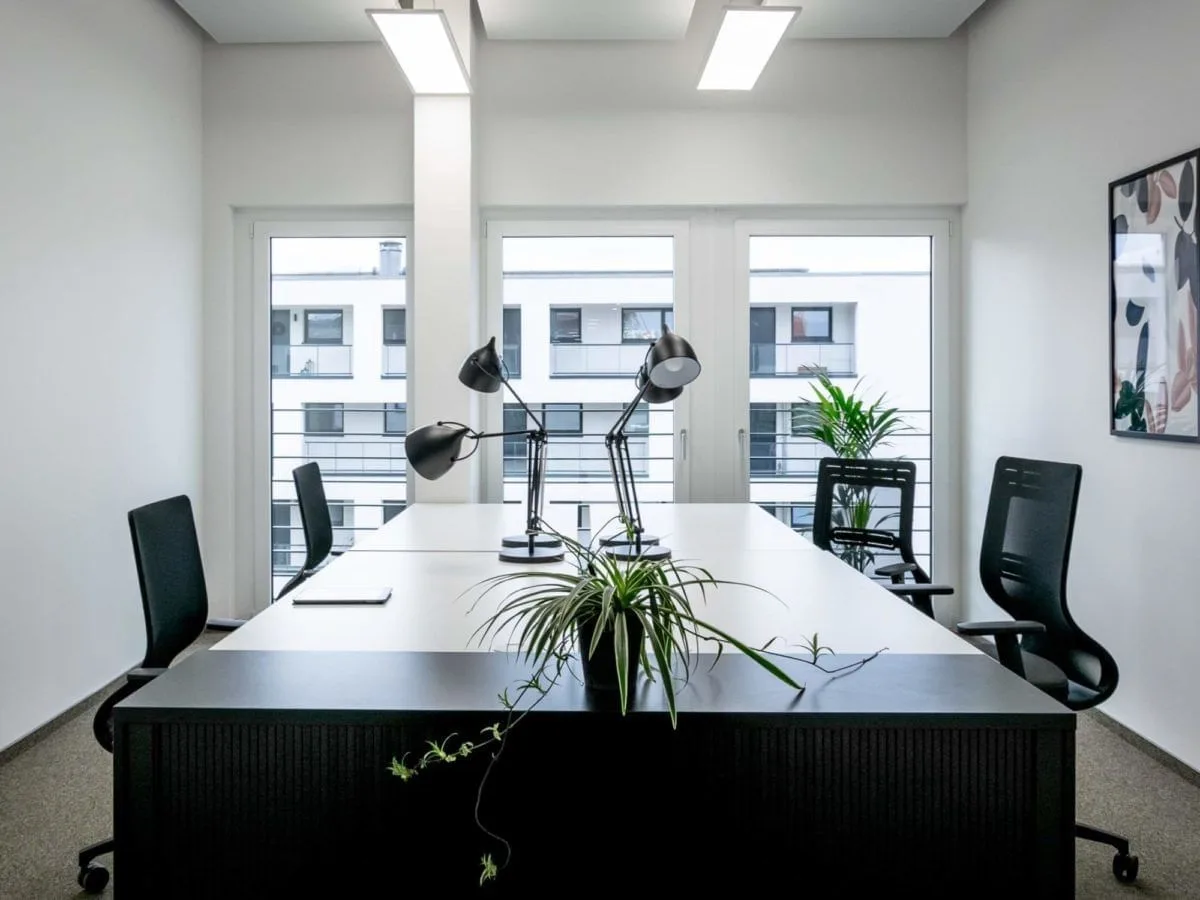 Rivvers Stuttgart Feuerbach, Privatbüro mit 4 Arbeitsplätzen, Stuttgart