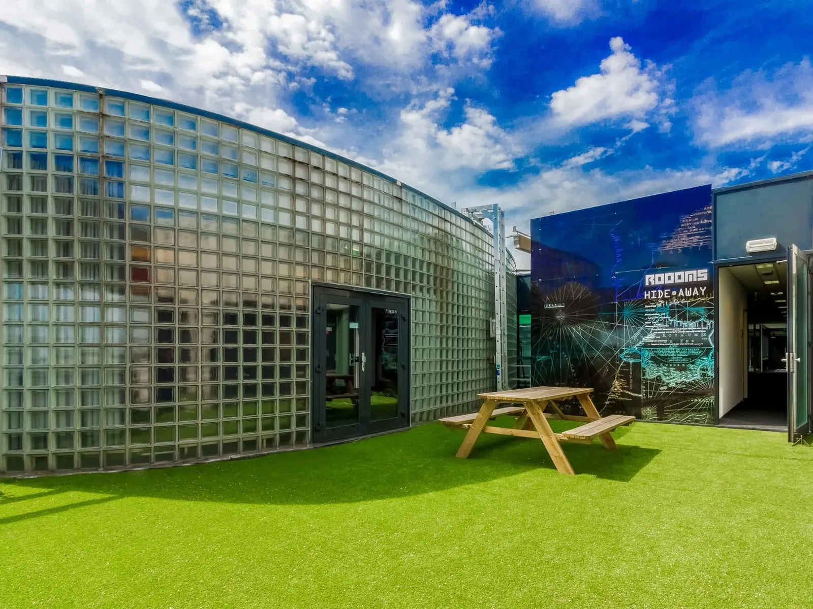 ROOOMS Roermond, Terrace and outdoor space, Roermond