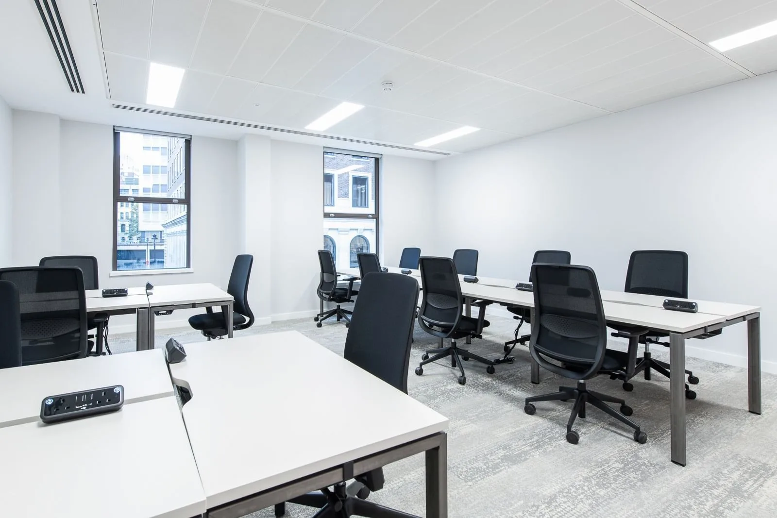 Runway East Bloomsbury, Open-plan office, London