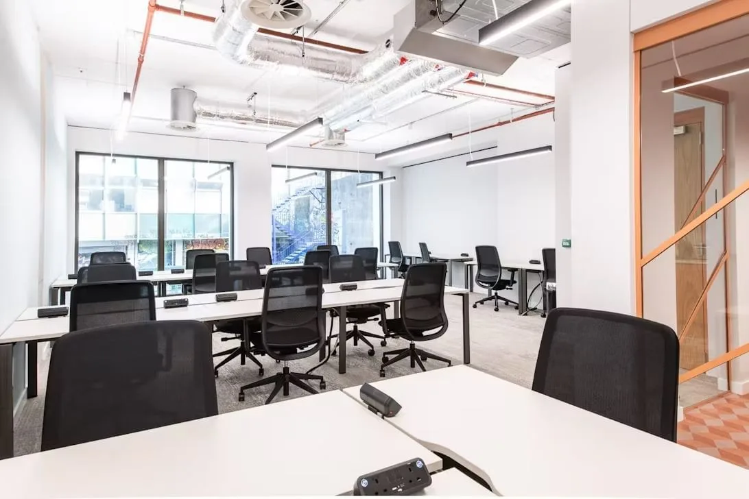 Runway East Brighton, Open-plan office, Brighton