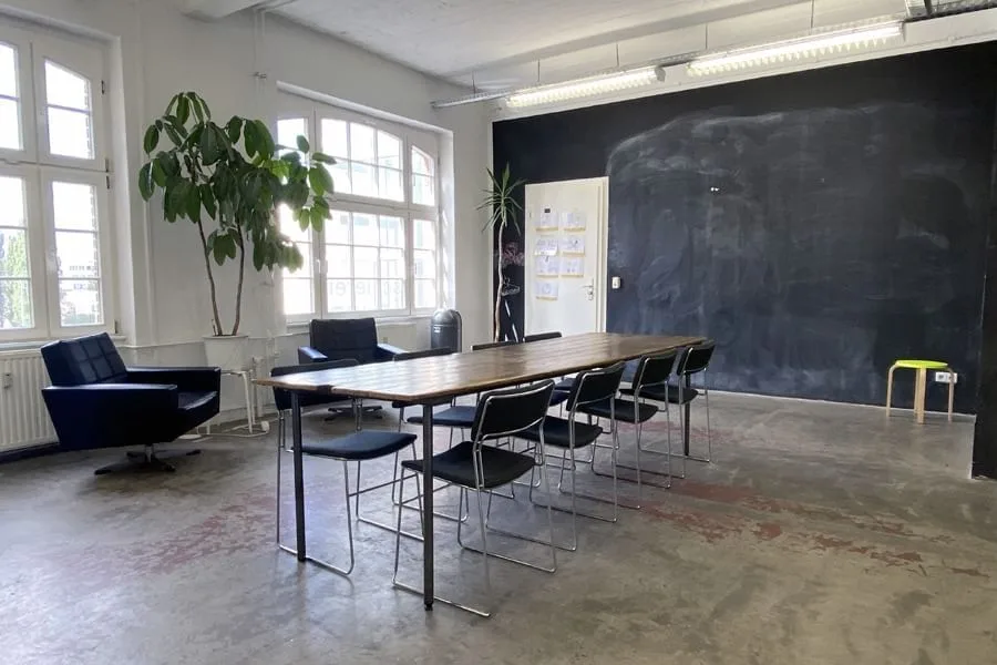 S42 Creative Space, Meeting room for 8 people, Berlin