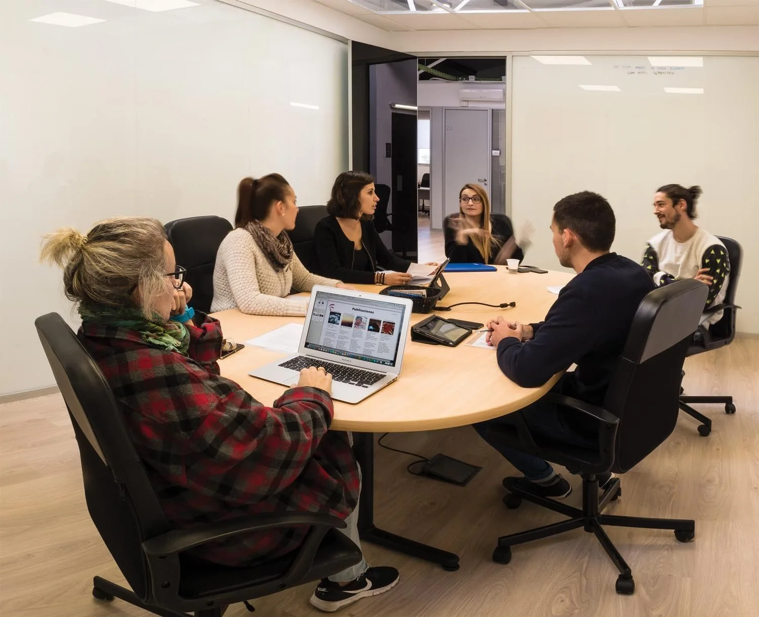 Sabadell Business Center, Sala de reuniones para 6 personas, Sabadell
