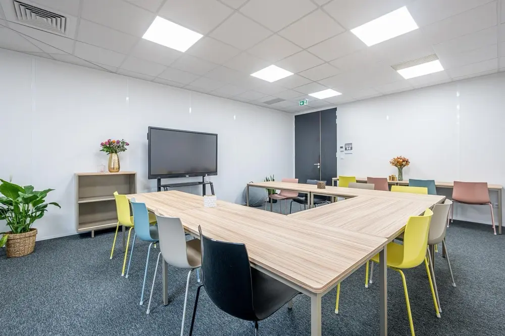 B'CoWorker Strasbourg Schiltigheim, Salle Angers - 15 personnes (42 m²), Schiltigheim