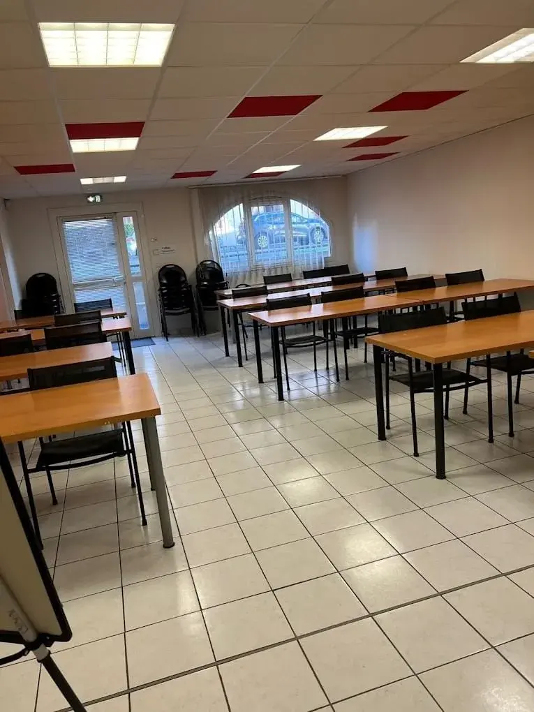 Le Check In, Salle bleue de 10 à 40 pers., Aix-les-Bains