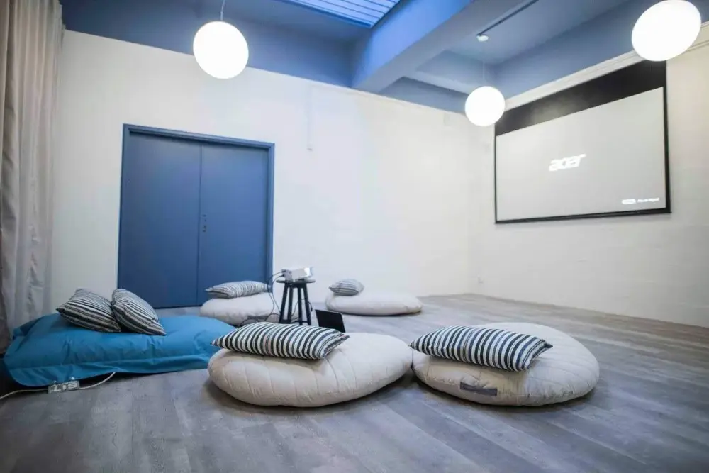 Work & Share Clichy, Salle Club Zen, Clichy
