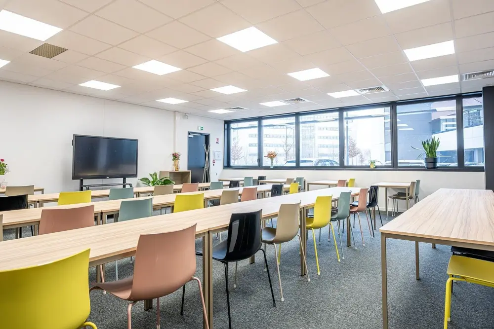B'CoWorker Strasbourg Schiltigheim, Salle Dijon - 6 personnes (19 m2), Schiltigheim