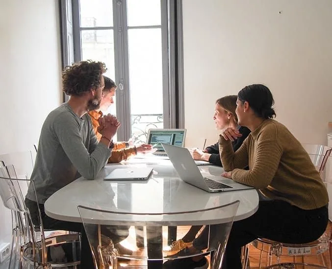 La Salle à Manger, Besprechungsraum für 6 Personen, Nantes