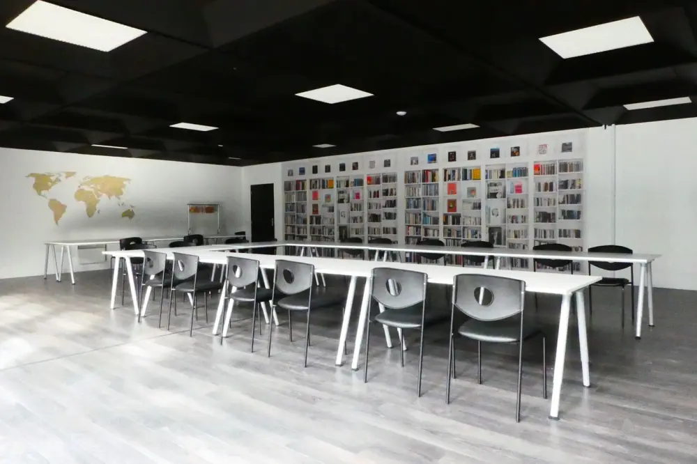 Coworking Village Roanne, Salle Patio, Roanne
