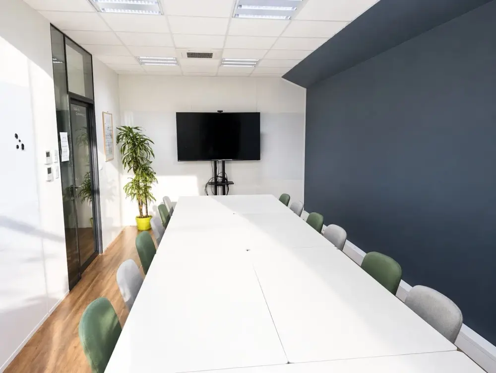 Lieusaint Coworking, Salle de reunion (14 pers.), Lieusaint