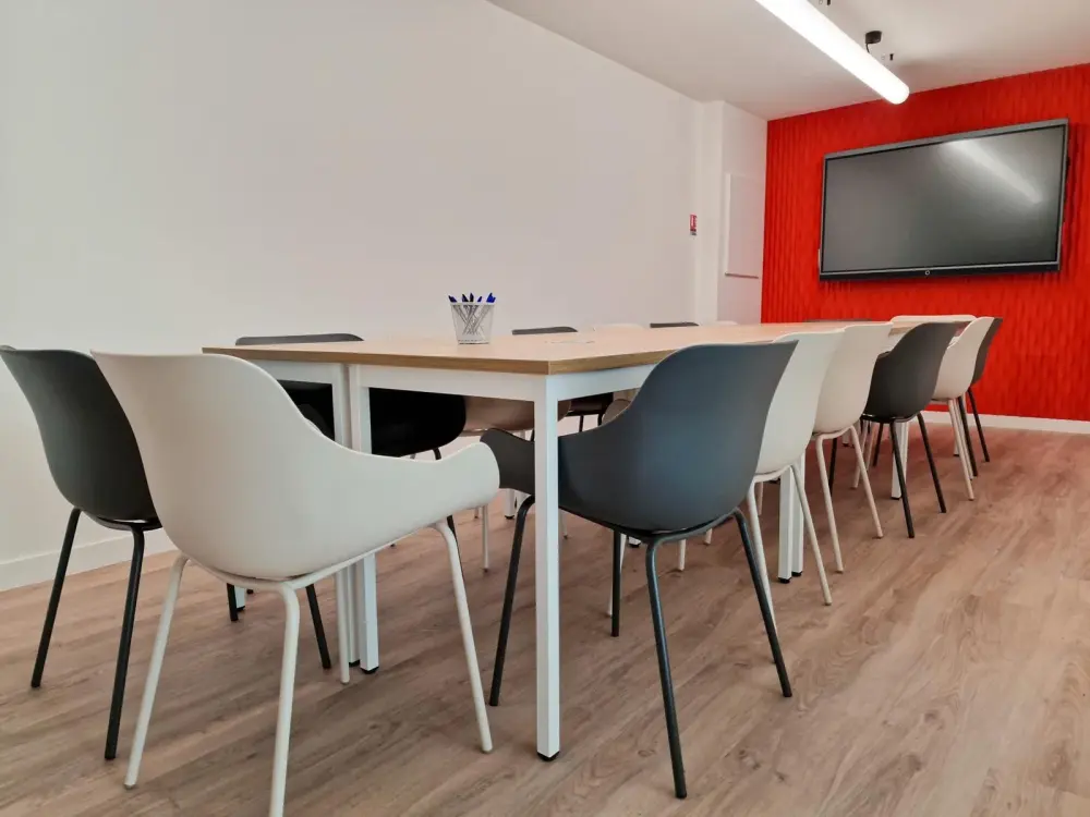 ID COWORK, Salle de réunion 16 personnes, Saint-Maur-des-Fossés