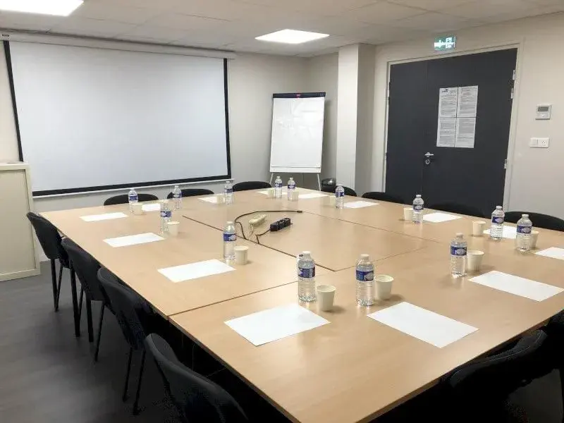 Scribes l'Eco-Place, Salle SRV3 - 28m2, Villefranche-sur-Saône