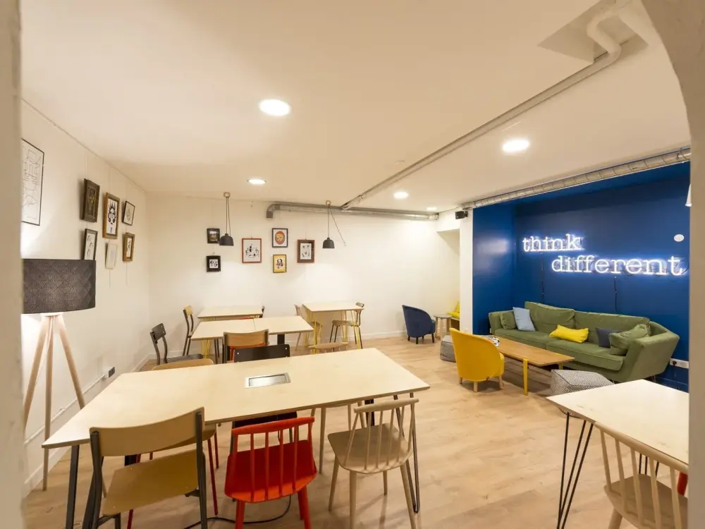Anticafé Lyon, Salle Think Different, Lyon 1er