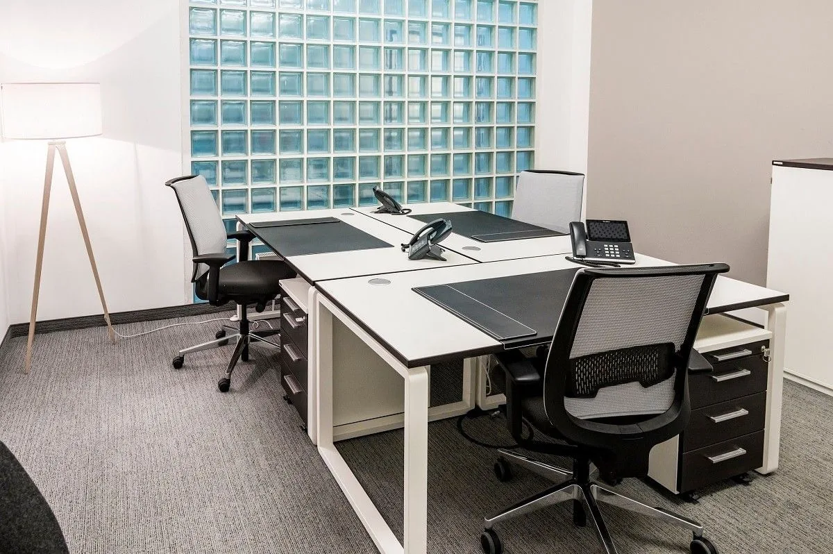 Satellite Office Munich - Alte Hopfenpost, Privatbüro mit 4 Arbeitsplätzen, München