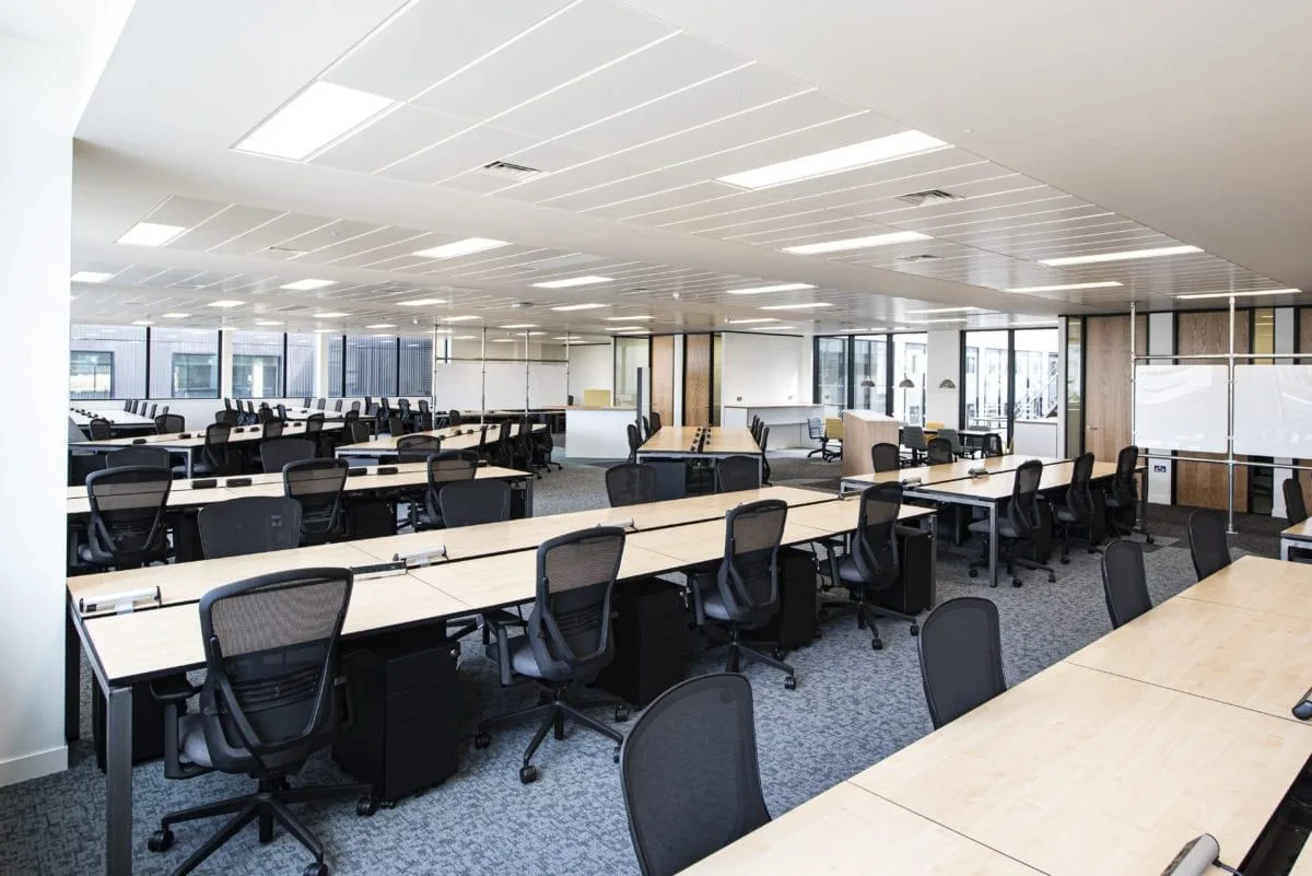 Scale Space White City, Open-plan office, London