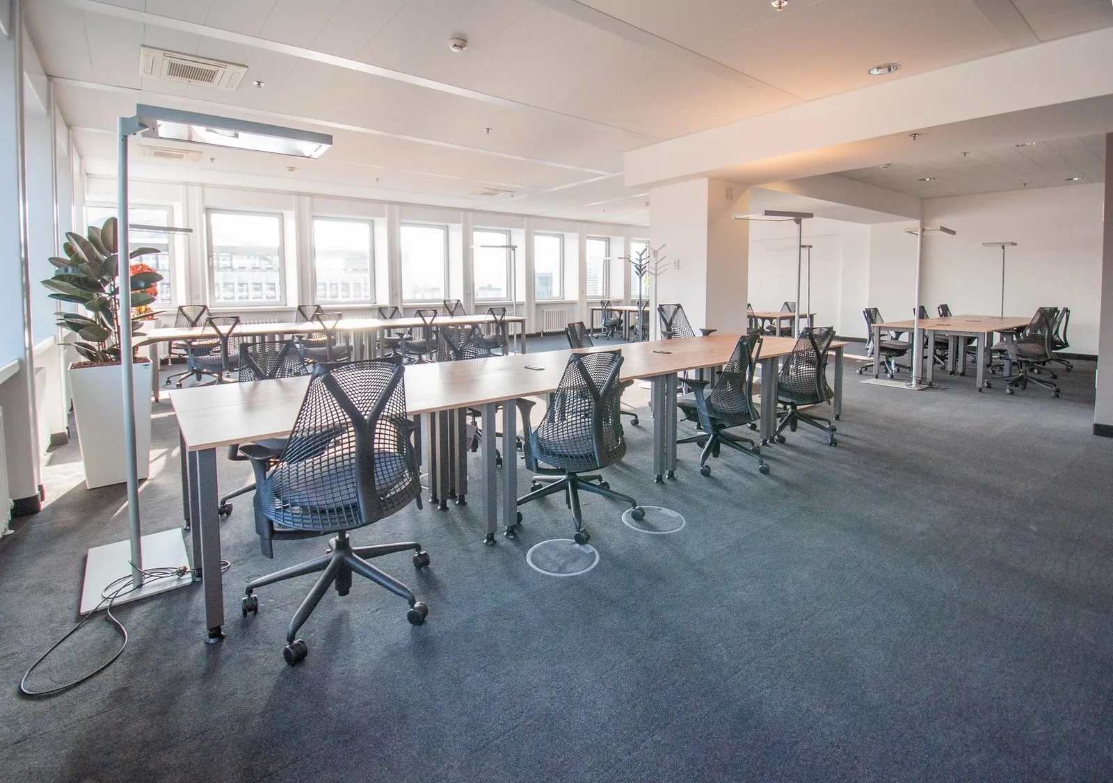 Scaling Spaces - H:32, Open-plan office, Berlin