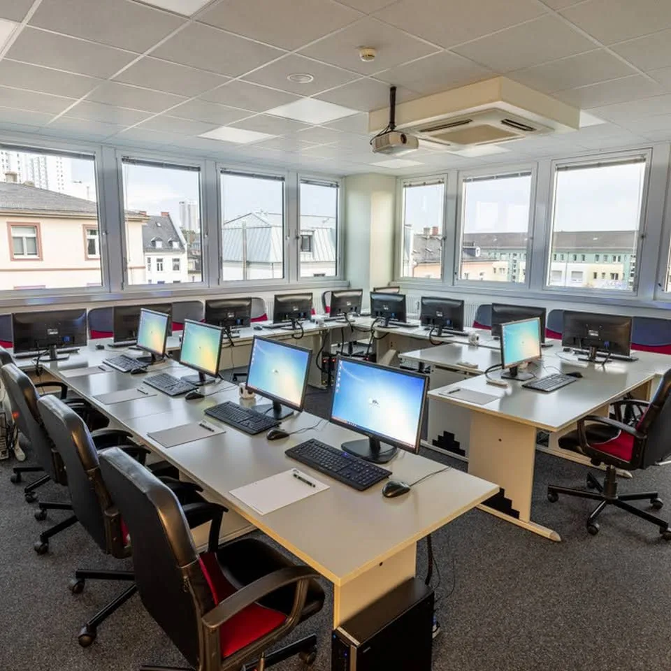 Schulungsraum Frankfurt, Training room for 14 people, Frankfurt am Main