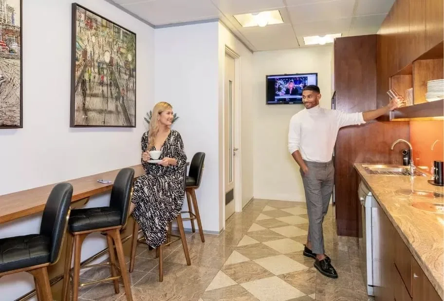 Servcorp - Mayfair Place, Kitchen, London