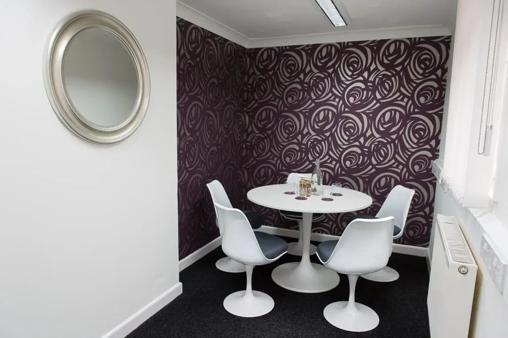 Serviced Offices Leamington Spa, Meeting room for 4 people, Leamington Spa