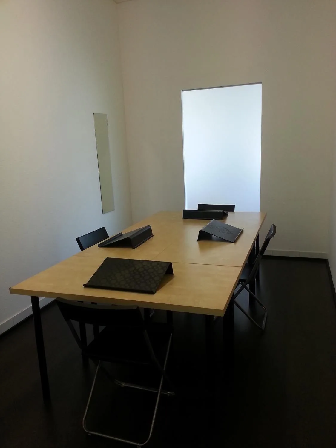 Set Business Center Arrentela, Sala de reuniones para 6 personas, Arrentela