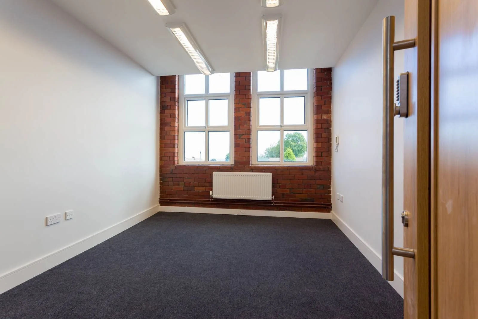 Seven Hills Business Centre, Private office, Leeds