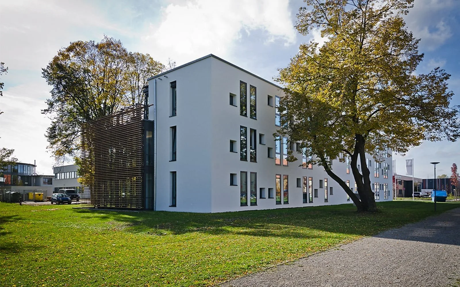 Sheridan Management Center, Gebäudefassade, Augsburg