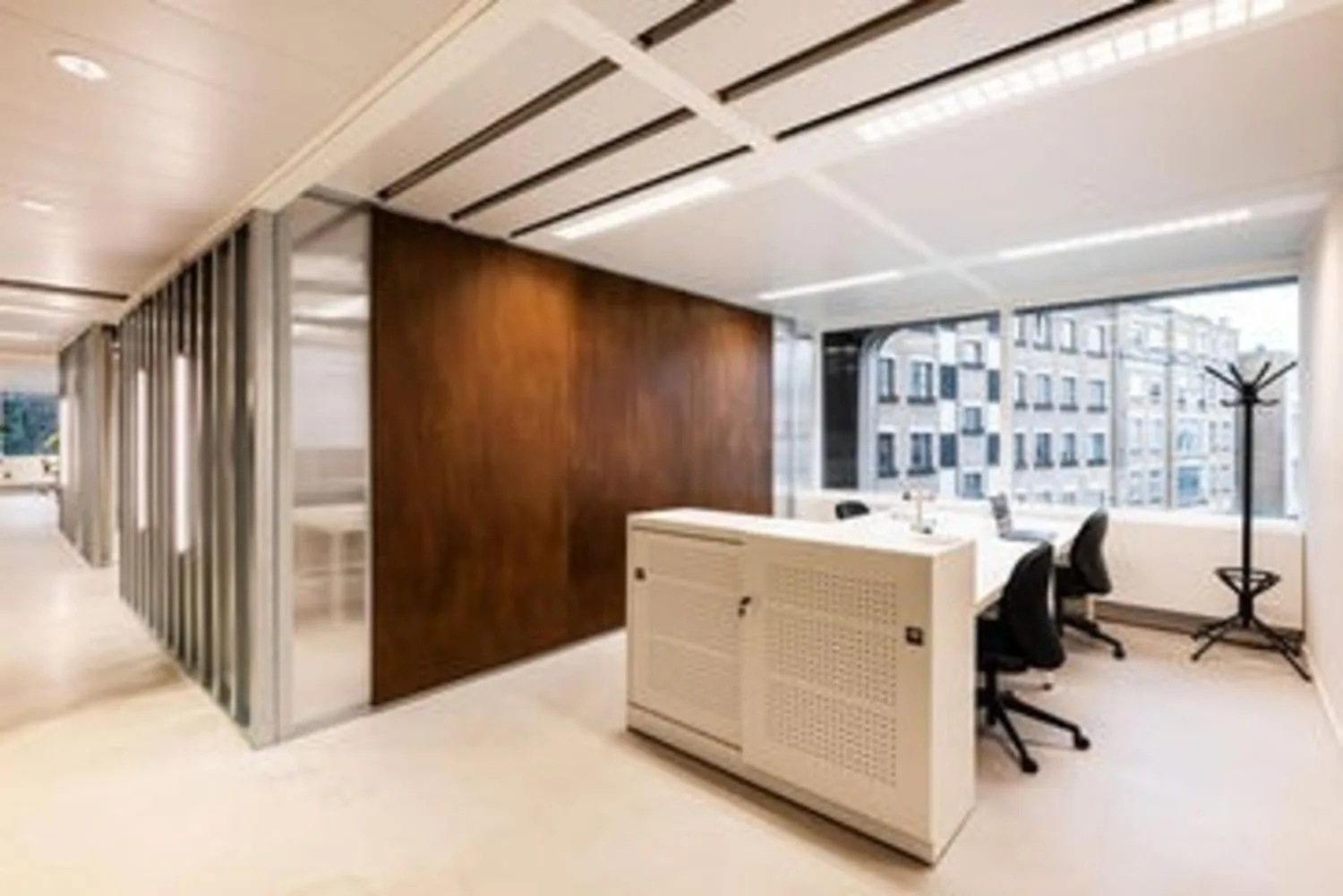 Silversquare Louise, Open-plan office, Brussels