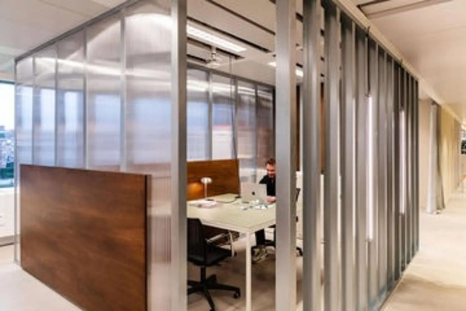 Silversquare Louise, Private office, 2 desks, Brussels