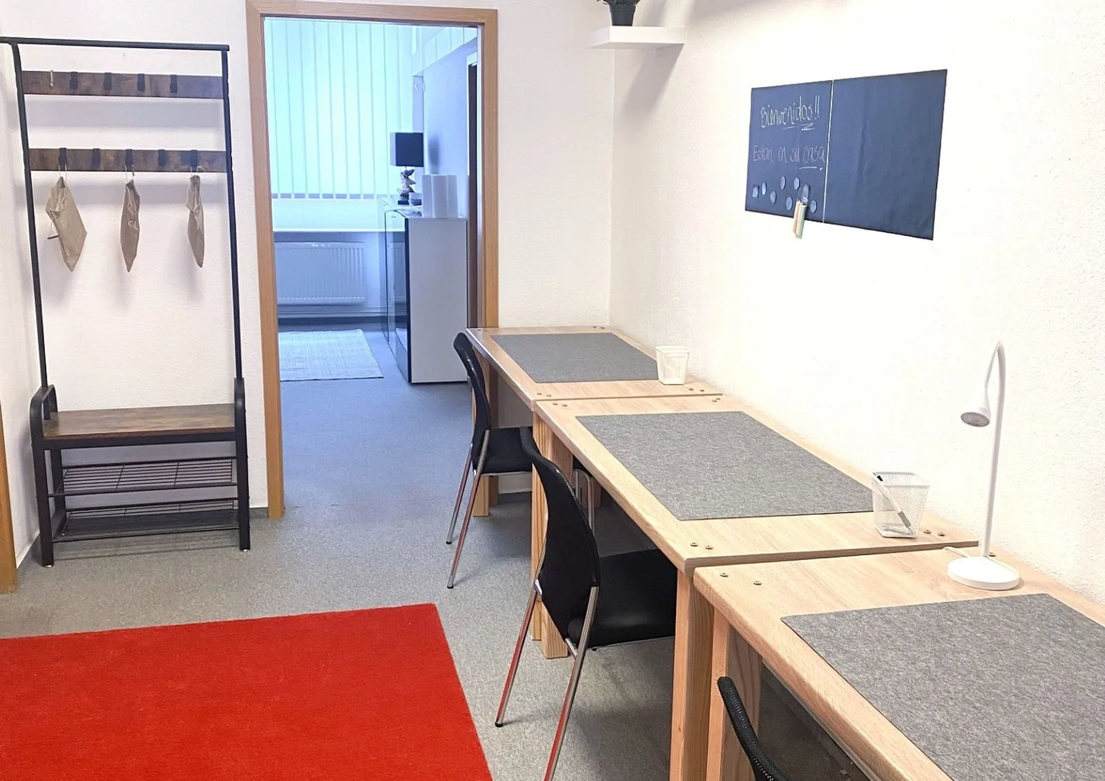 Simple Coworking, Private office, 3 desks, Koblenz