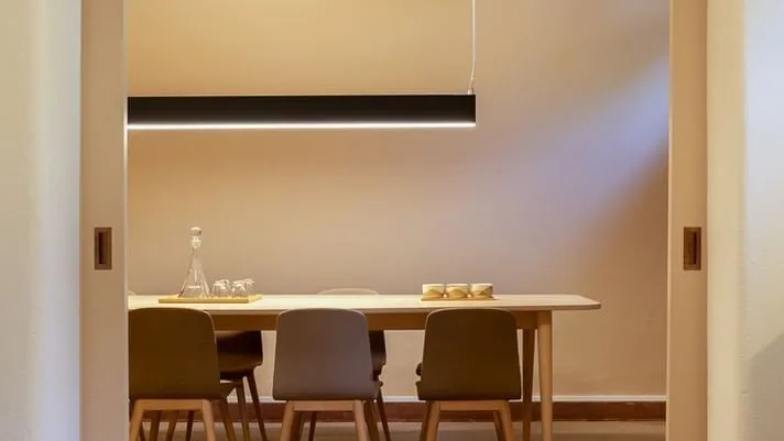 Sincera Coworking, Meeting room for 6 people, Linda-a-Velha