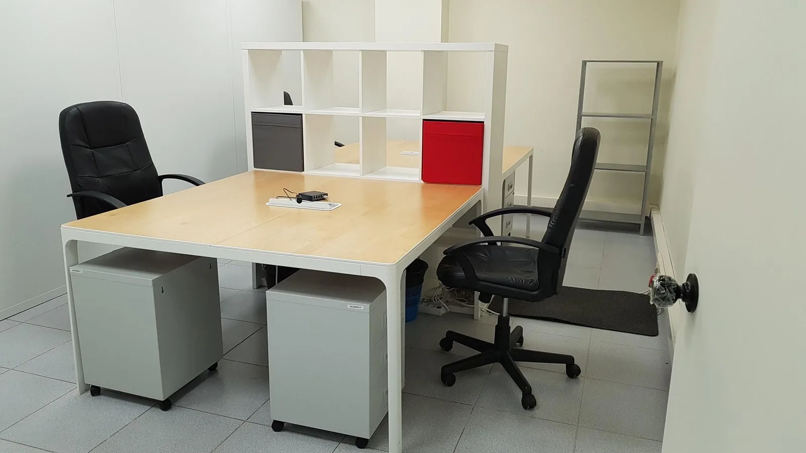 Sinergia Coworking, Despacho privado con 4 puestos, Sant Cugat del Vallès