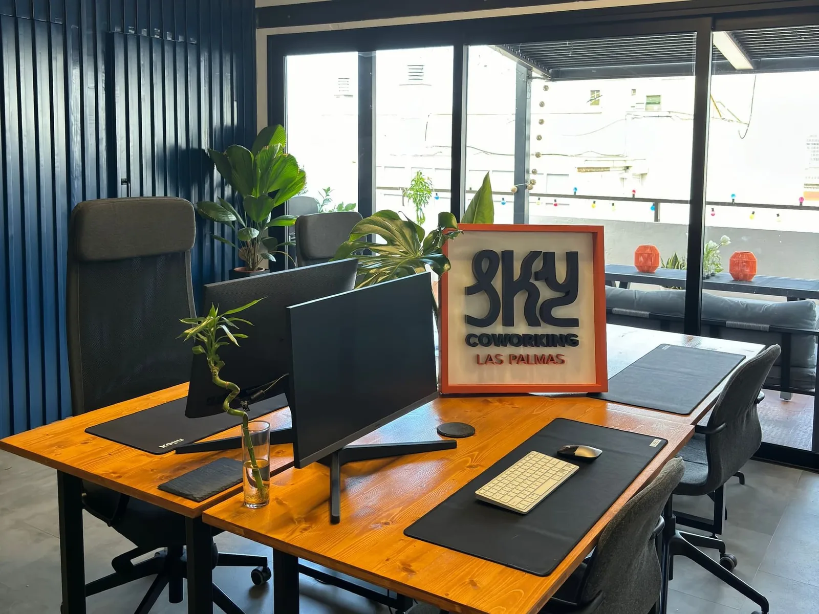 Sky Coworking Las Palmas, Bureau privatif 4 postes, Las Palmas de Gran Canaria