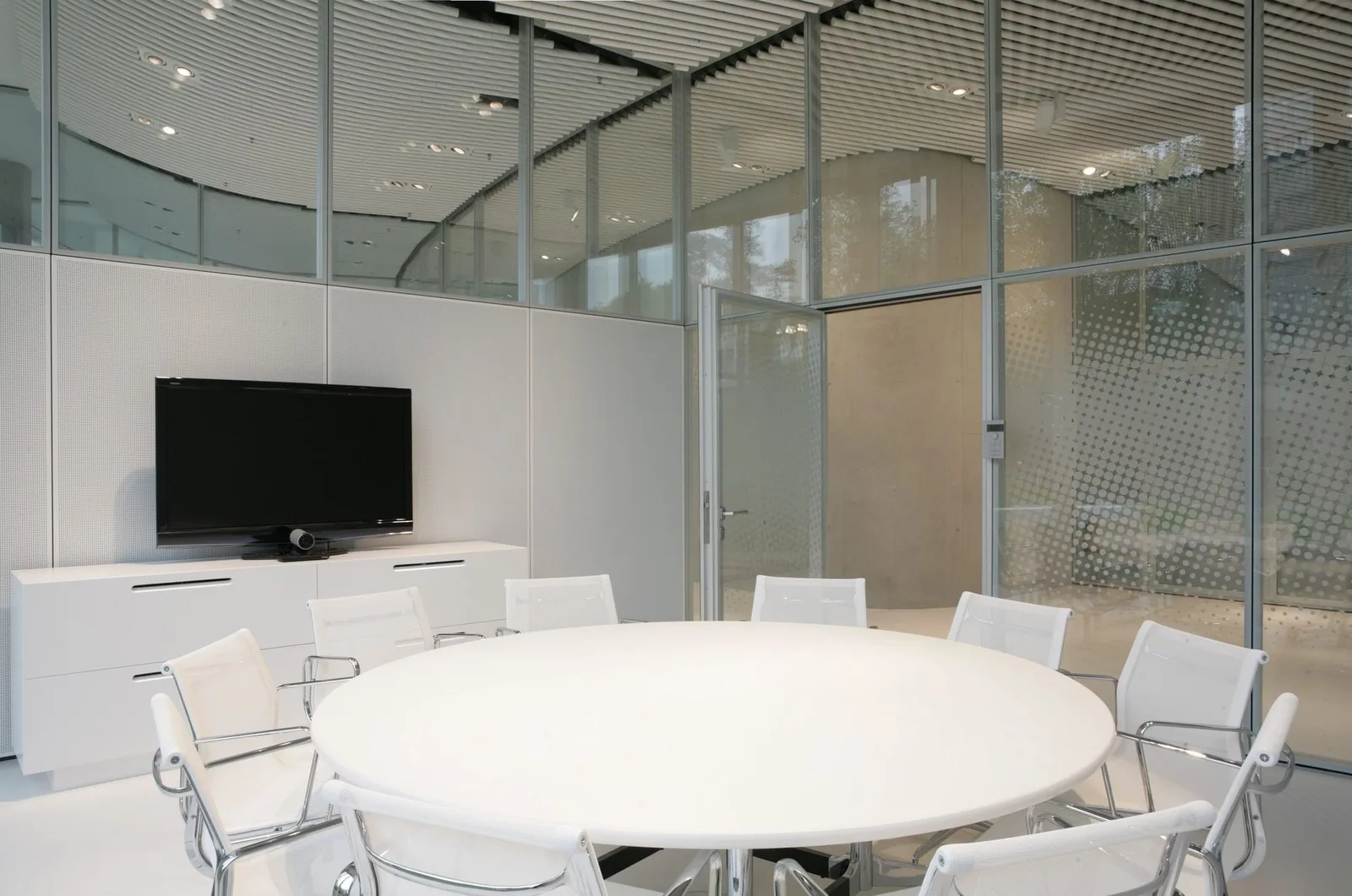 Sky Office, Meeting room for 8 people, Düsseldorf
