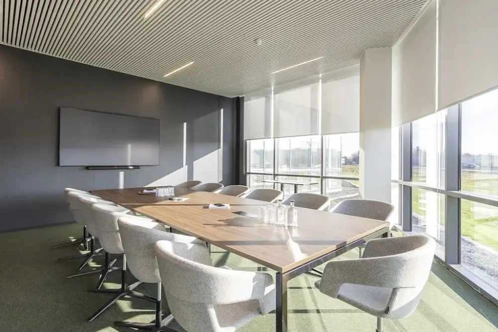 SkylinE40 Business Center, 205. Cambridge, Alost