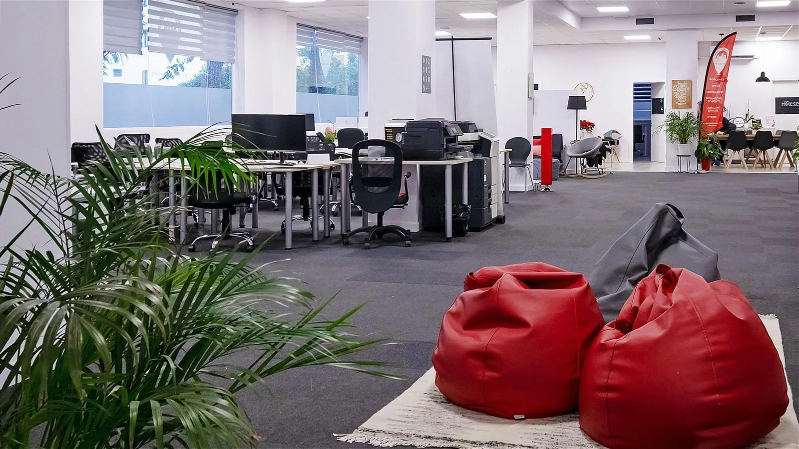 SmartWorkPlaza , Espacio diáfano, Fuengirola