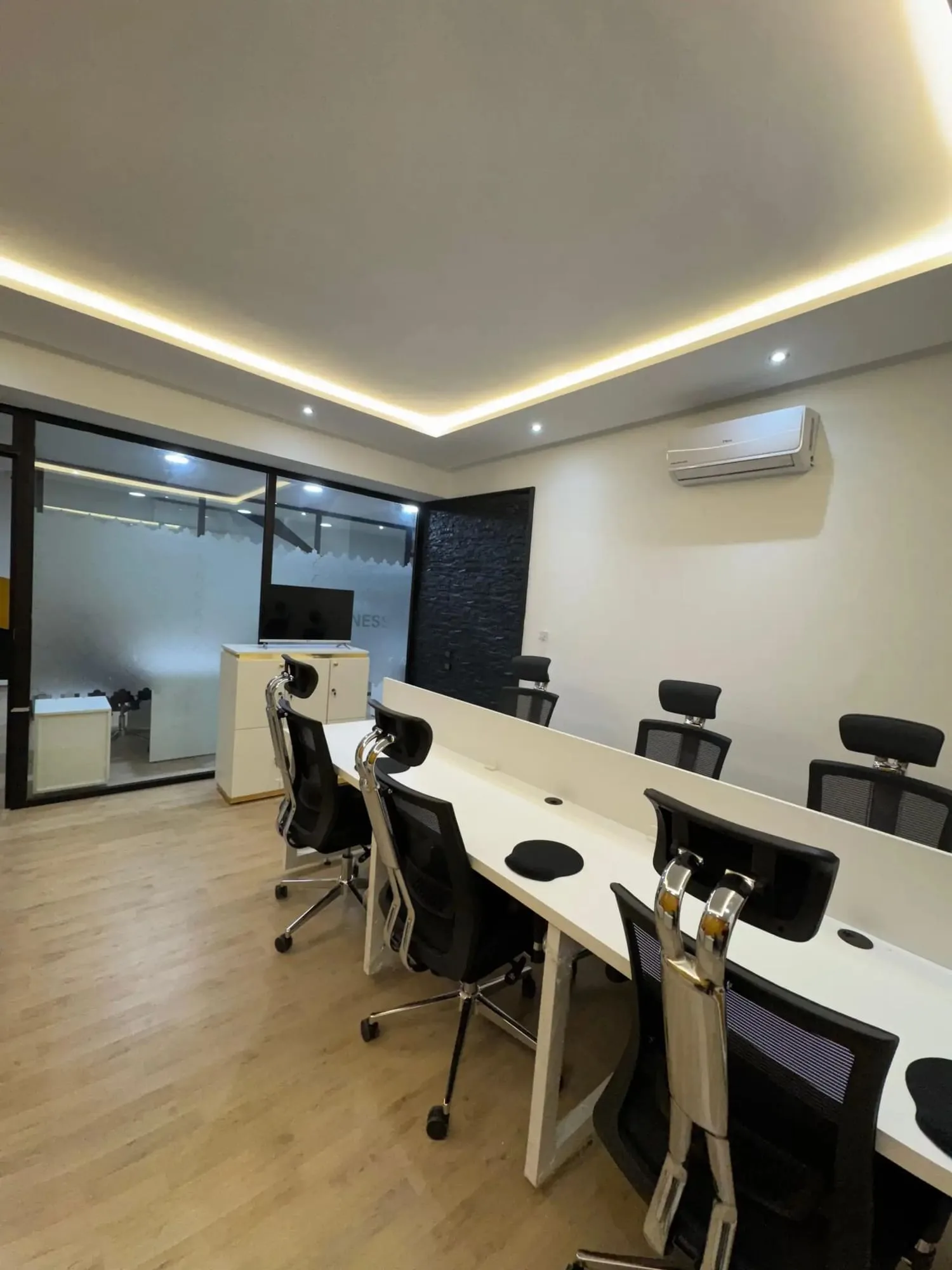 Solway Business Center, Private office, 6 desks, Rabat
