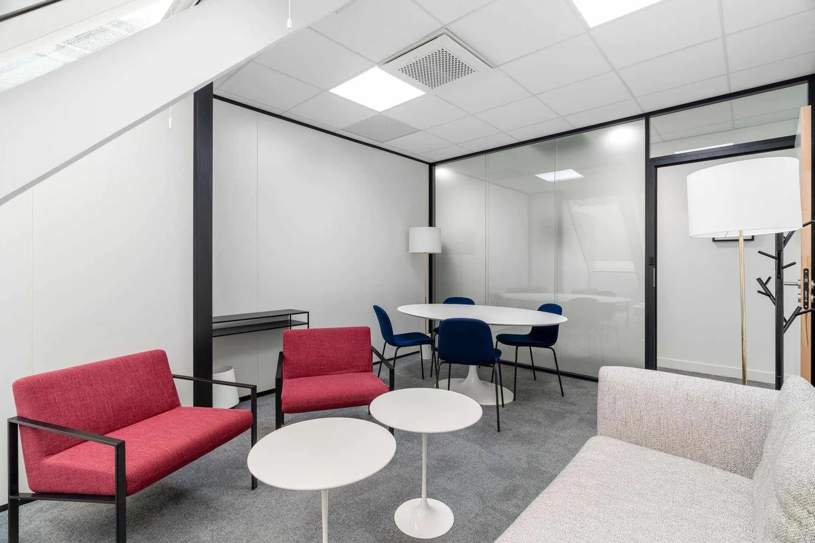Sora Auber, Lounge, Paris 9e