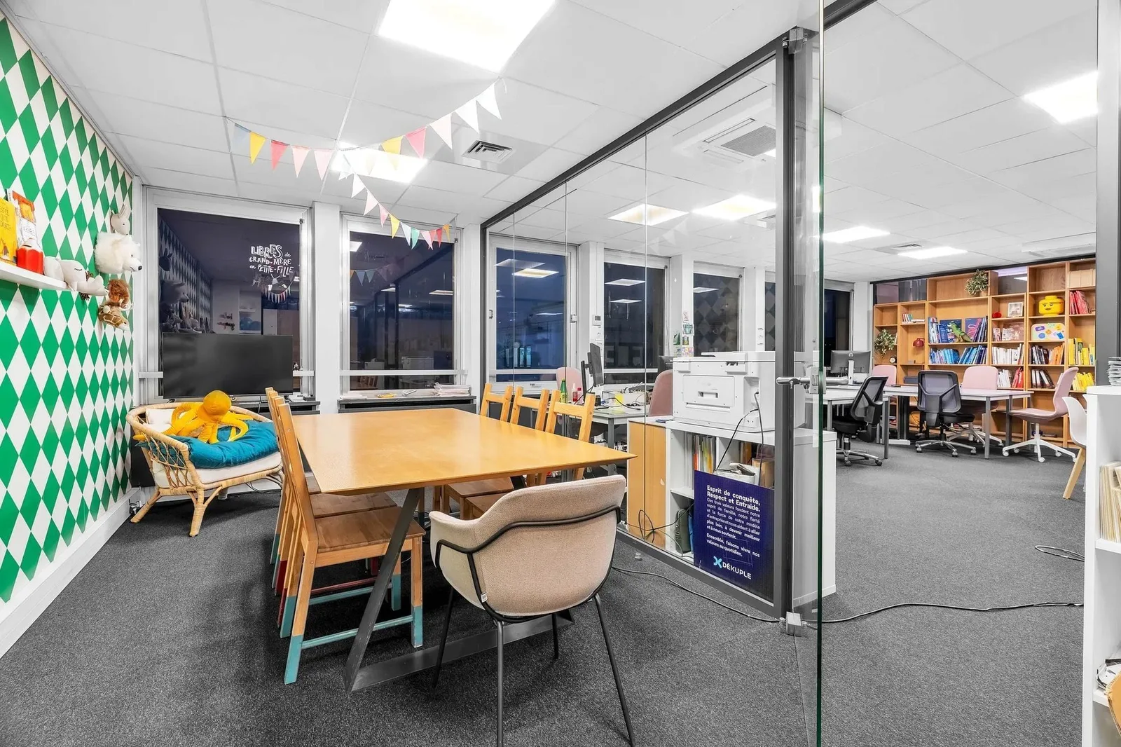 Sora Graviers, Meeting room for 7 people, Neuilly-sur-Seine